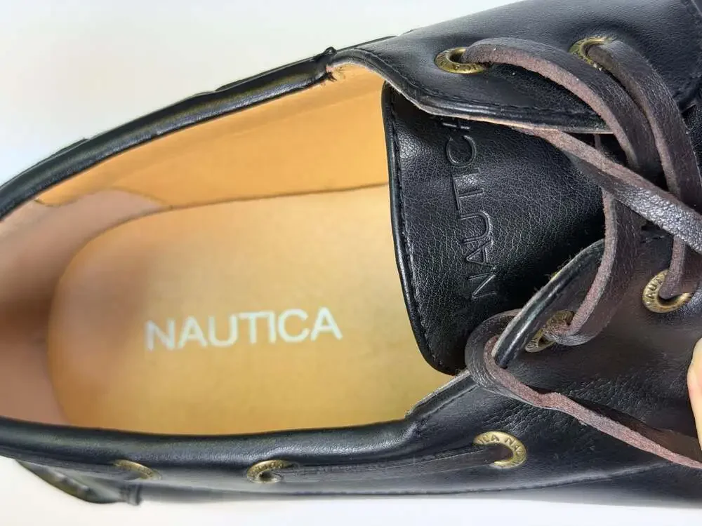 Nautica‎ Men's Moc Toe Boat Shoes with White Sole Size 9.5 Man-made Material